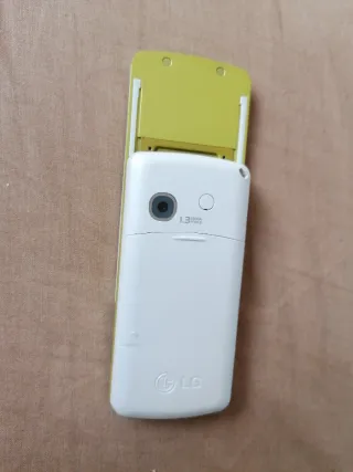 Móvil LG KU380 Blanco y Amarillo