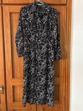 Vestido Zara estampado blanco y negro