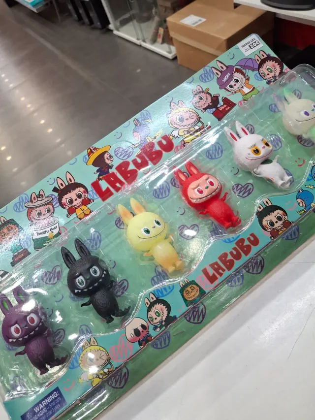 Pack 6 Figuras Labubu
