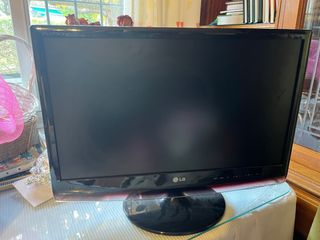 Monitor LG Flatron Negro/Rojo