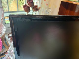 Monitor LG Flatron Negro/Rojo