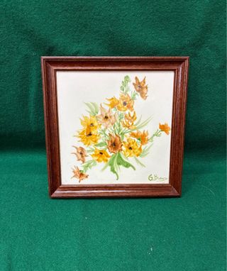 Azulejo pintado à mão com flores