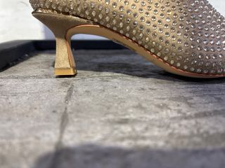 Botas altas con brillo beige