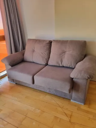 Sofá de tela beige/marrón (1 año)