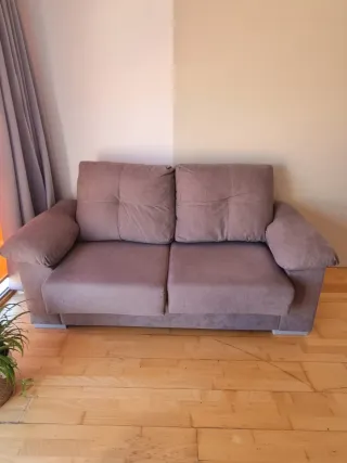 Sofá de tela beige/marrón (1 año)