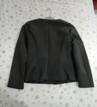 Blazer negra encaje