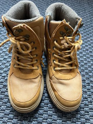 Botas Zara niño talla 38