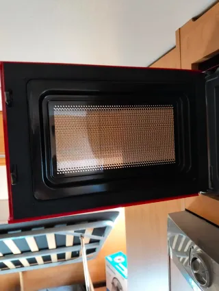 Microondas Orbegozo Red Class