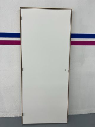 Puerta blanca mate