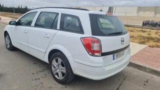 Opel Astra 2008