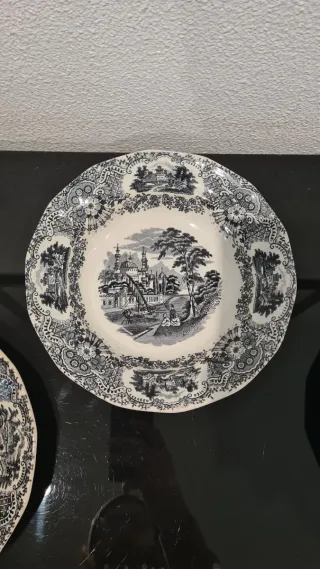 4 Platos Hondos Cartuja de Sevilla Pickman vistas