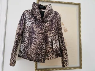 Plumífero Purificación García Leopardo