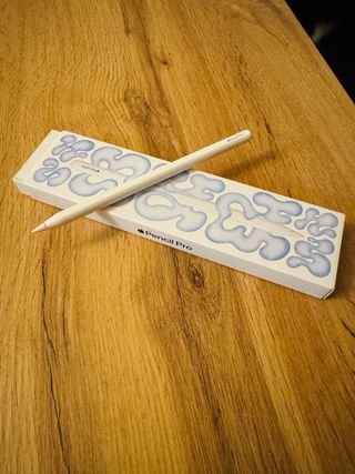 iPad Air 11” M2 + Apple Pencil Pro + Teclado