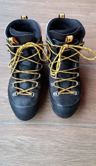 Botas Montaña Garmont Pinnacle GTX