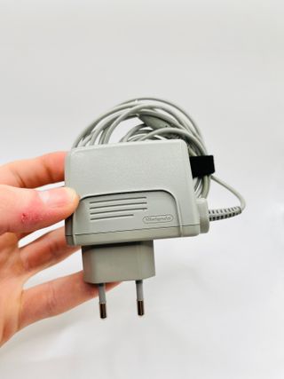 Nintendo 3DS XL Grigio con Caricatore