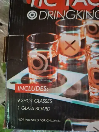 Tres en raya,chupitos