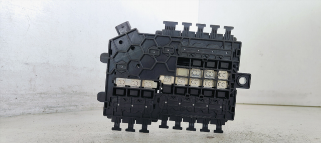 SCATOLA RELE / FUSIBILI MERCEDES-BENZ CLASSE C (W205)