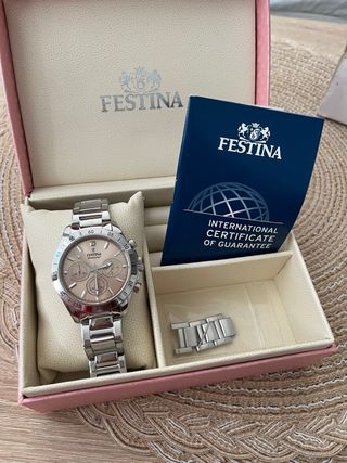 Reloj Festina con 1 diamante