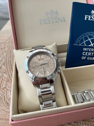 Reloj Festina con 1 diamante