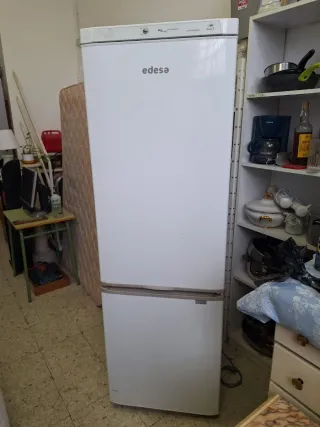 Nevera Edesa Blanca