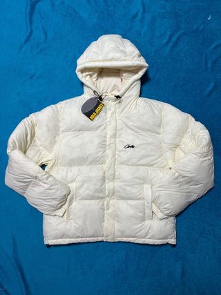 Chaqueta Corteiz Bolo Puffer Off-White