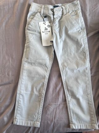 Pantalones T3-4 +regala