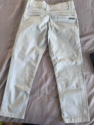 Pantalones T3-4 +regala