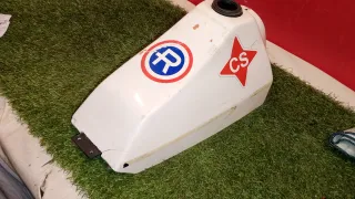 Depósito gasolina moto. 2a OPORTUNITAT.