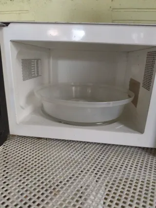 Microondas Moulinex Compact