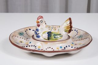 Piatto portauova dipinto a mano B.A.E. S. Albino