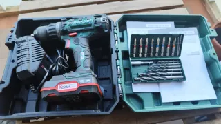 Taladro Atornillador Parkside 20V + Accesorios