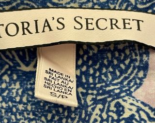 Camisola Victoria's Secret Talla S Estampada