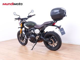 TRIUMPH SCRAMBLER 400 X
