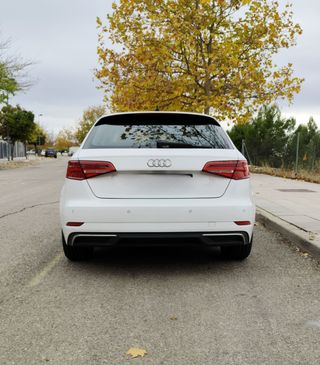 AUDI A3 SPORTBACK e PHEV (2020) Híbrido Enchufable
