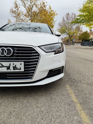 AUDI A3 SPORTBACK e PHEV (2020) Híbrido Enchufable