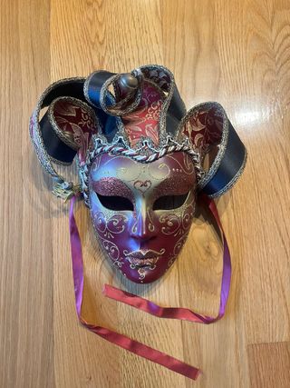 Máscara veneciana artesanal