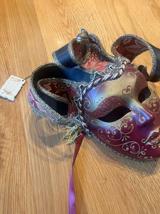 Máscara veneciana artesanal