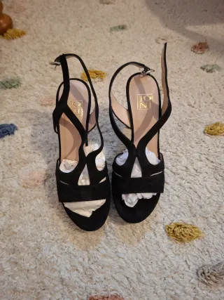 Sandalias ante negro piel talla 37