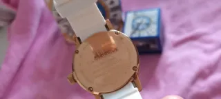 Reloj Capri Oro con Brillantes de Colores