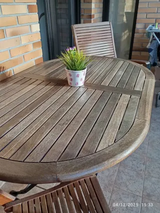 Mesa y 2 sillas de Teka