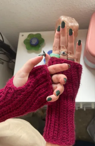 Mitones sin dedos burdeos