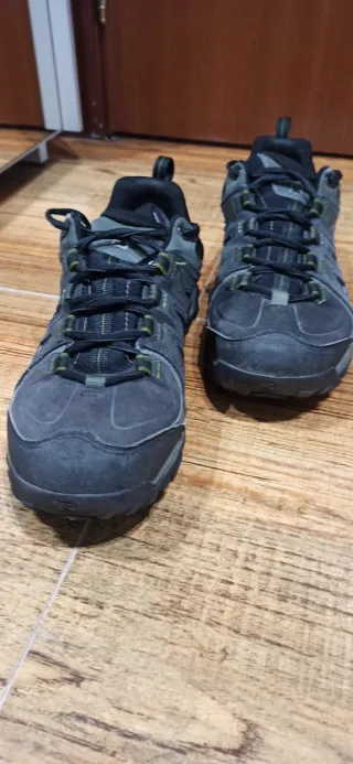 Zapatillas de montaña talla 40