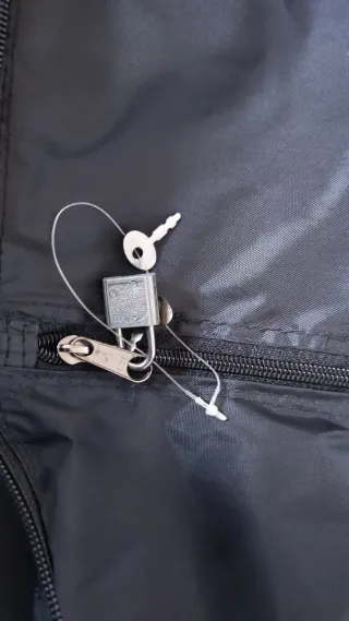 Guarda trajes Barkeno negro multicolor