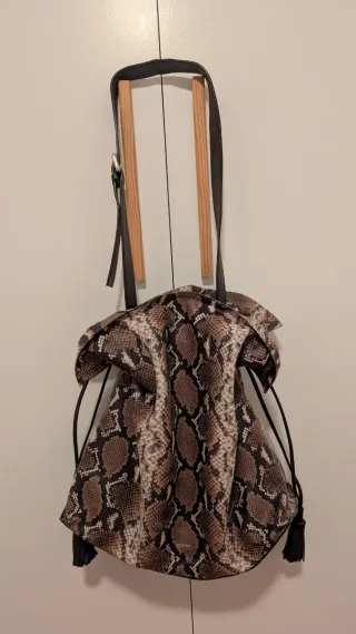 Bolso de mujer estampado serpiente