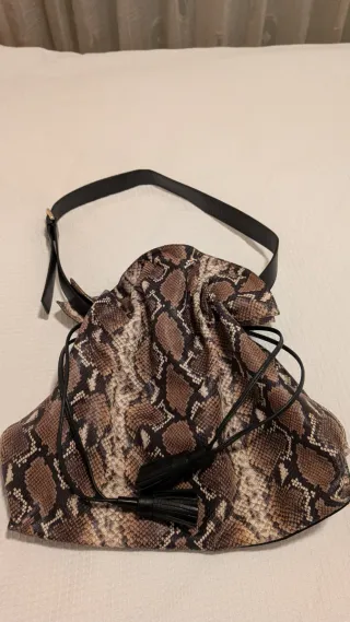 Bolso de mujer estampado serpiente