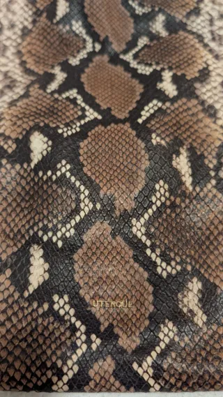 Bolso de mujer estampado serpiente