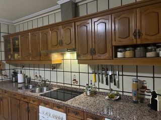 8m de Muebles Cocina en Roble Macizo y electromedr
