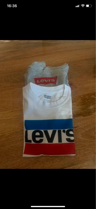 Conjunto Levis: Sudadera y Camiseta Niño