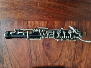 Oboe Yamaha YOB-241 con estuche