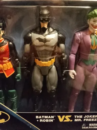 Set 4 Action Figures Batman, Joker, Robin, Mr. Fre